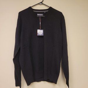 Barbour Men's Essential Lambswool V-Neck Sweater, Black